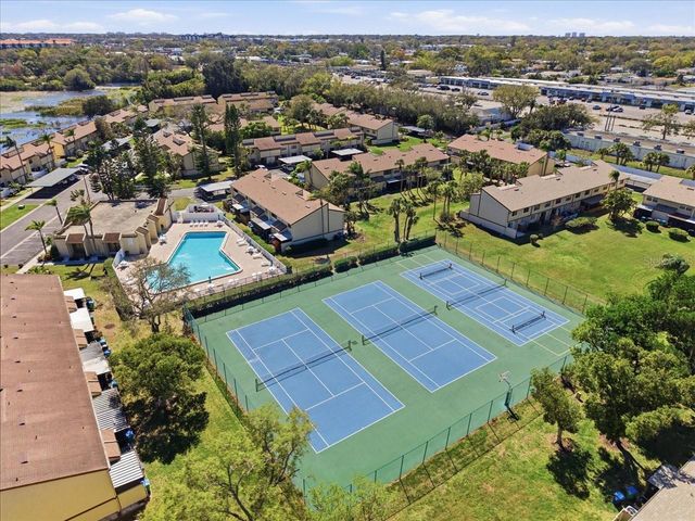 9209 SEMINOLE BOULEVARD 92, Seminole, FL 33772