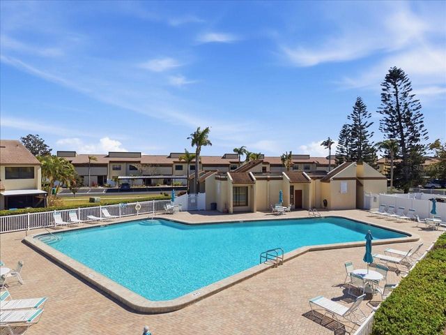 9209 SEMINOLE BOULEVARD 92, Seminole, FL 33772