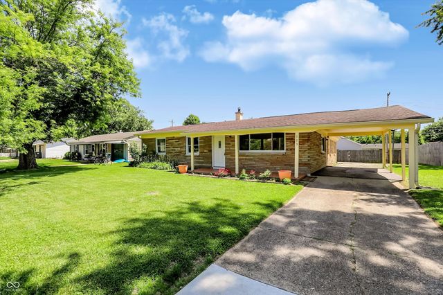 903 Sawmill Road, Whiteland, IN 46184