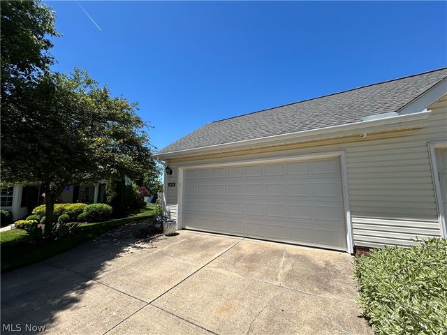 1835 Hickory Lane, Broadview Heights, OH 44147