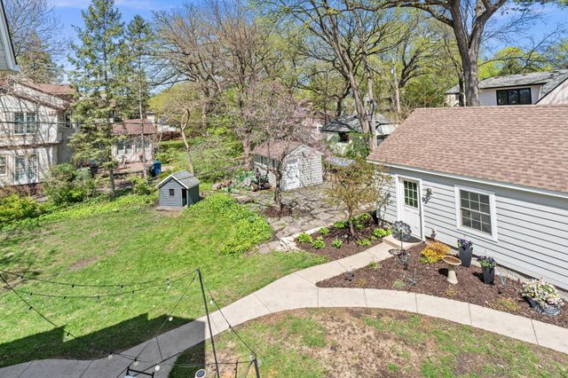 1633 E River Parkway, Minneapolis, MN 55414