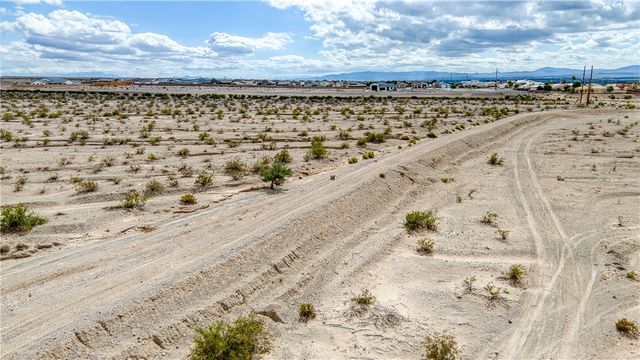 00 Unknown 221-35-008, Fort Mohave, AZ 86426