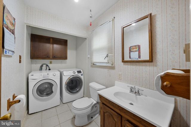 1126 N FRONT ST, Reading, PA 19601