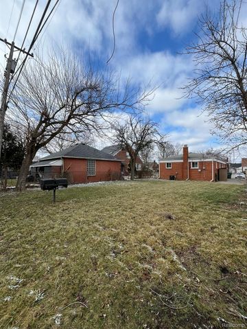 14371 TRENTON Road, Southgate, MI 48195