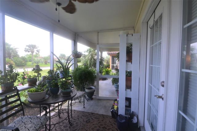 278 Debbie Lane, San Leon, TX 77539