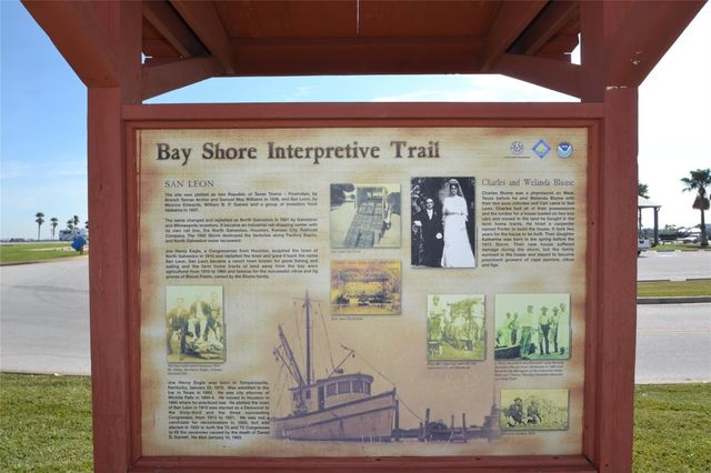 278 Debbie Lane, San Leon, TX 77539