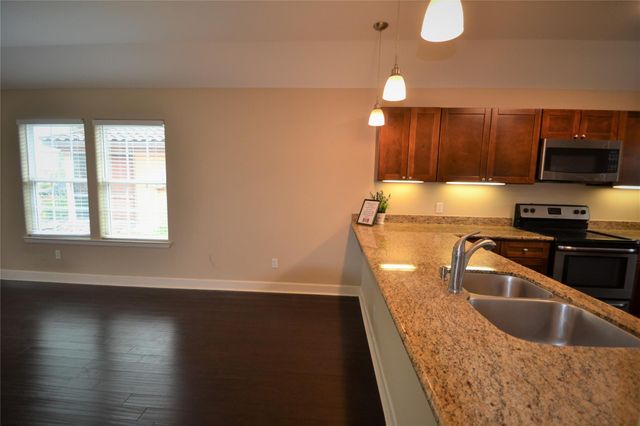 278 Debbie Lane, San Leon, TX 77539