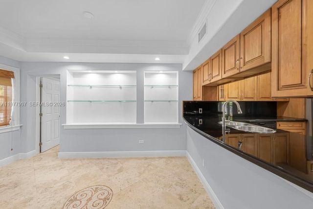 2301 Tequesta Ln, Coconut Grove, FL 33133