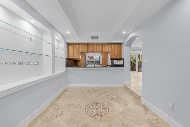 2301 Tequesta Ln, Coconut Grove, FL 33133