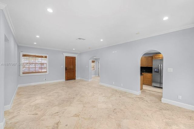 2301 Tequesta Ln, Coconut Grove, FL 33133