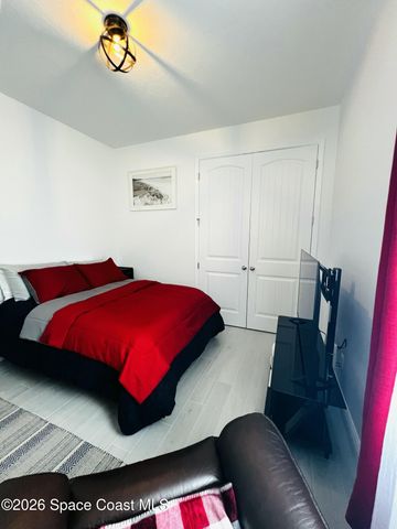 2106 Watkins Road SE, Melbourne, FL 32909