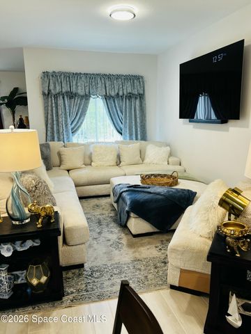 2106 Watkins Road SE, Melbourne, FL 32909