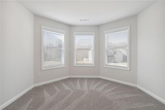 98 Longhorn Way, Auburn, GA 30011