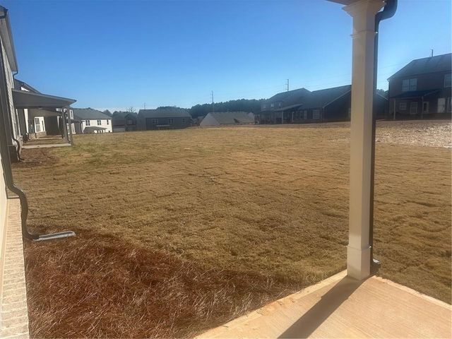 98 Longhorn Way, Auburn, GA 30011