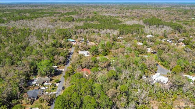 4067 N Casa Terrace, Crystal River, FL 34428