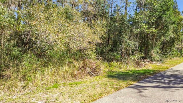 4067 N Casa Terrace, Crystal River, FL 34428