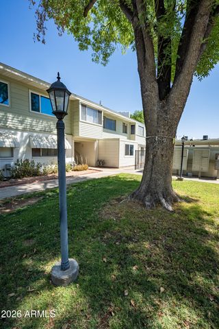 2569 W Berridge Lane D-115, Phoenix, AZ 85017
