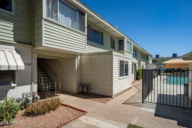 2569 W Berridge Lane D-115, Phoenix, AZ 85017