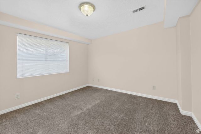 1561 E AMBLEWOOD LN, Millcreek, UT 84124