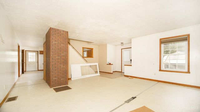 210 Walt Alsgood Road, Oliver Twp, OH 45693