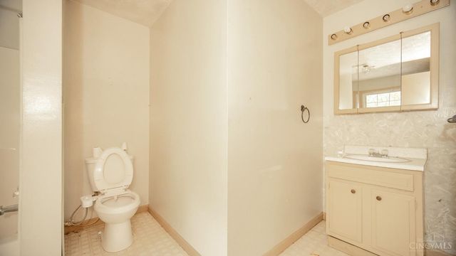 210 Walt Alsgood Road, Oliver Twp, OH 45693