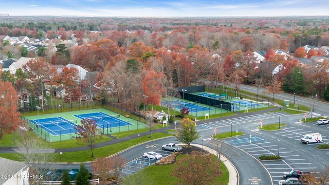 65 Spyglass Drive, Jackson, NJ 08527