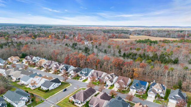 65 Spyglass Drive, Jackson, NJ 08527