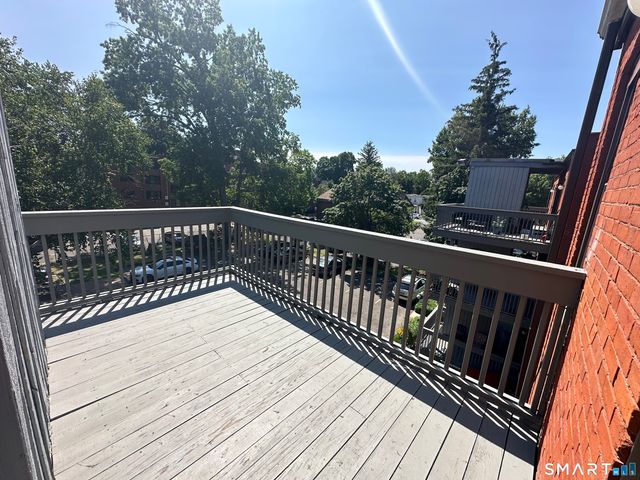 52 Atwood Street APT 3B, Hartford, CT 06105