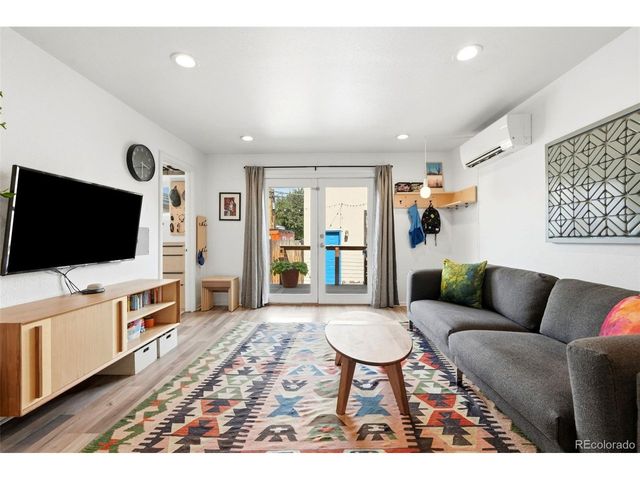 814 Fox St, Denver, CO 80204