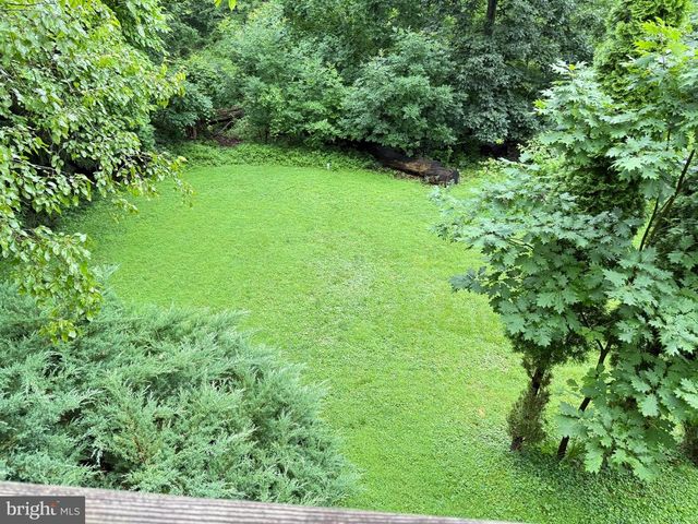 7 RIDGE RD, Malvern, PA 19355