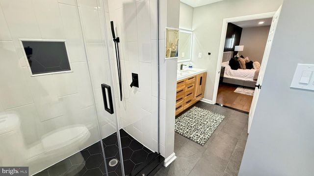 7 RIDGE RD, Malvern, PA 19355