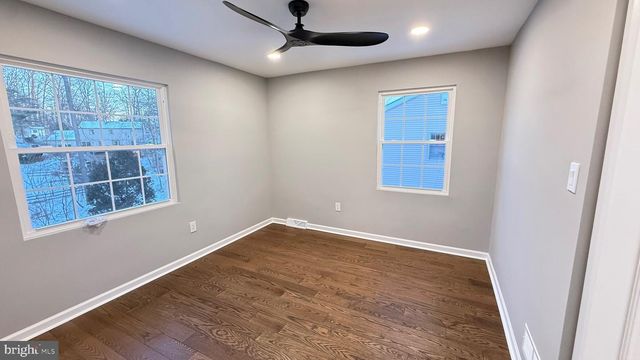 7 RIDGE RD, Malvern, PA 19355