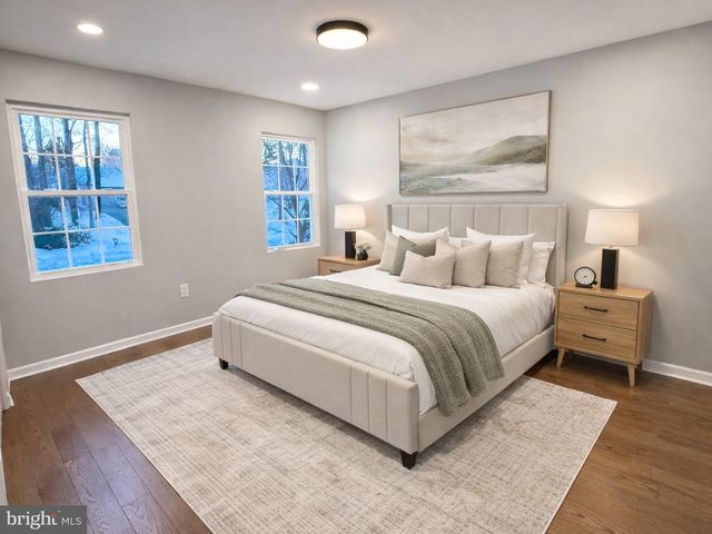 7 RIDGE RD, Malvern, PA 19355