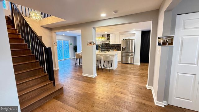 7 RIDGE RD, Malvern, PA 19355