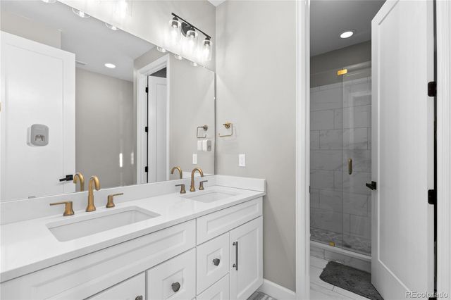 5648 Heritage Oak Drive, Parker, CO 80134