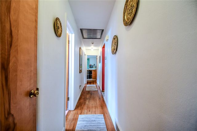 1404 Pinecrest Drive, Dayton, OH 45414
