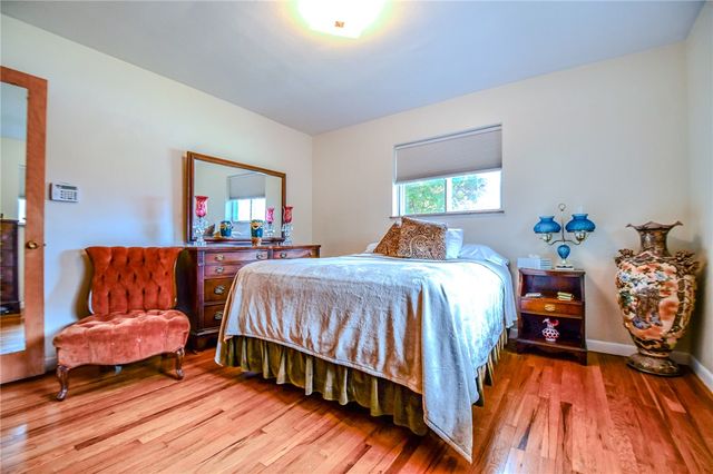 1404 Pinecrest Drive, Dayton, OH 45414