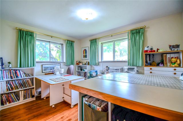1404 Pinecrest Drive, Dayton, OH 45414