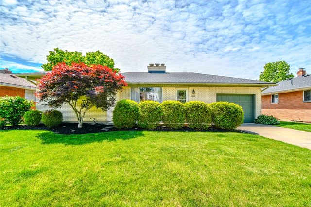 1404 Pinecrest Drive, Dayton, OH 45414