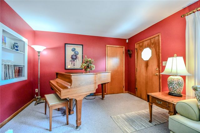 1404 Pinecrest Drive, Dayton, OH 45414