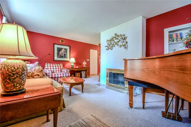 1404 Pinecrest Drive, Dayton, OH 45414