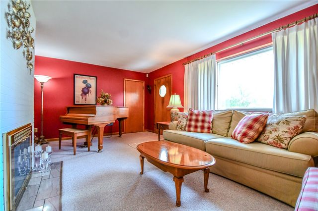 1404 Pinecrest Drive, Dayton, OH 45414