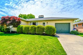 1404 Pinecrest Drive, Dayton, OH 45414