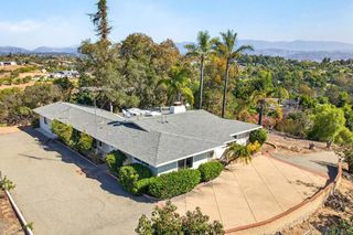 5037 San Jacinto Circle E, Fallbrook, CA 92028