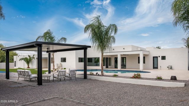 7121 E LARKSPUR Drive, Scottsdale, AZ 85254