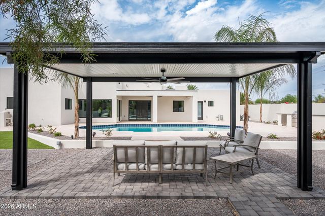 7121 E LARKSPUR Drive, Scottsdale, AZ 85254