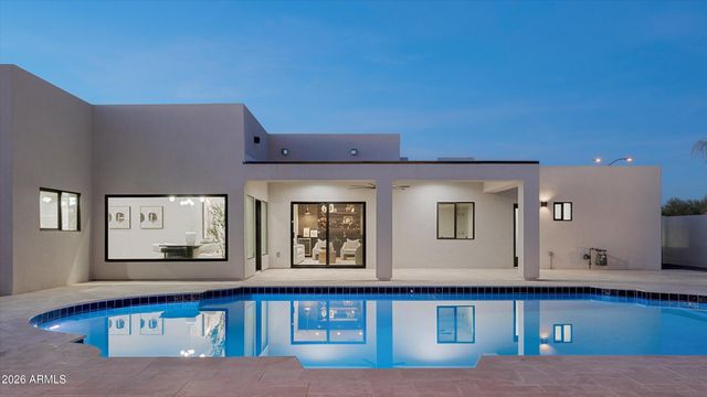 7121 E LARKSPUR Drive, Scottsdale, AZ 85254