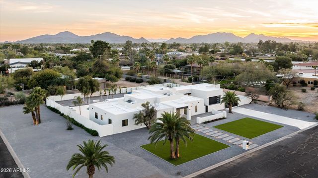 7121 E LARKSPUR Drive, Scottsdale, AZ 85254