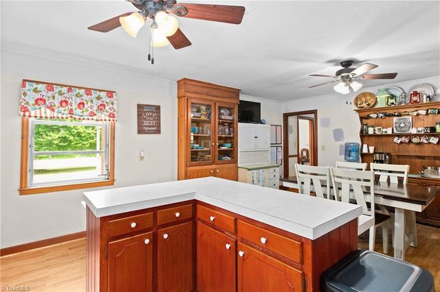 304 Armstrong Road, Pilot Mountain, NC 27041