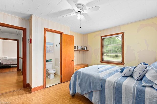 304 Armstrong Road, Pilot Mountain, NC 27041